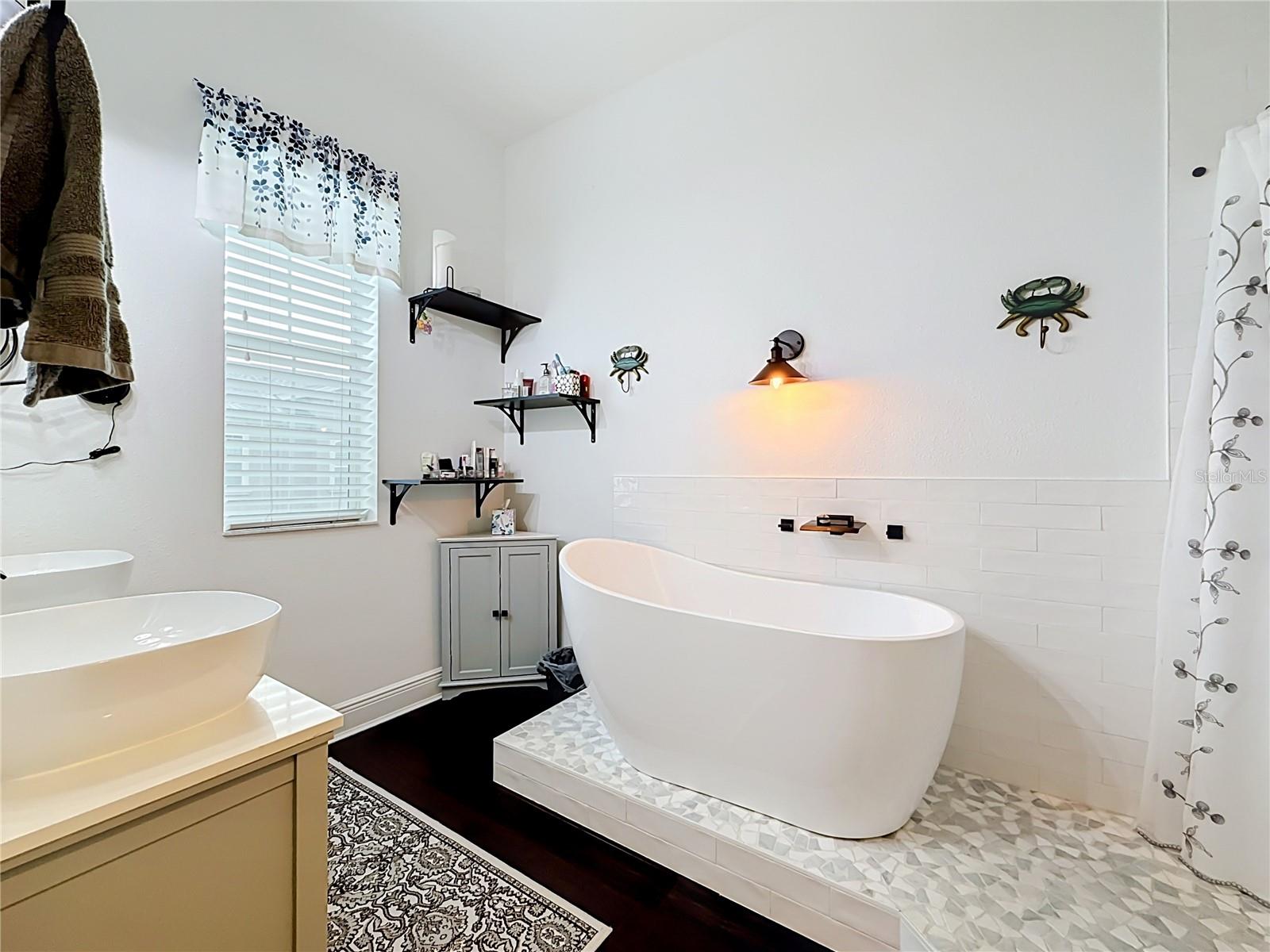 7211 101ST LN — photo 52