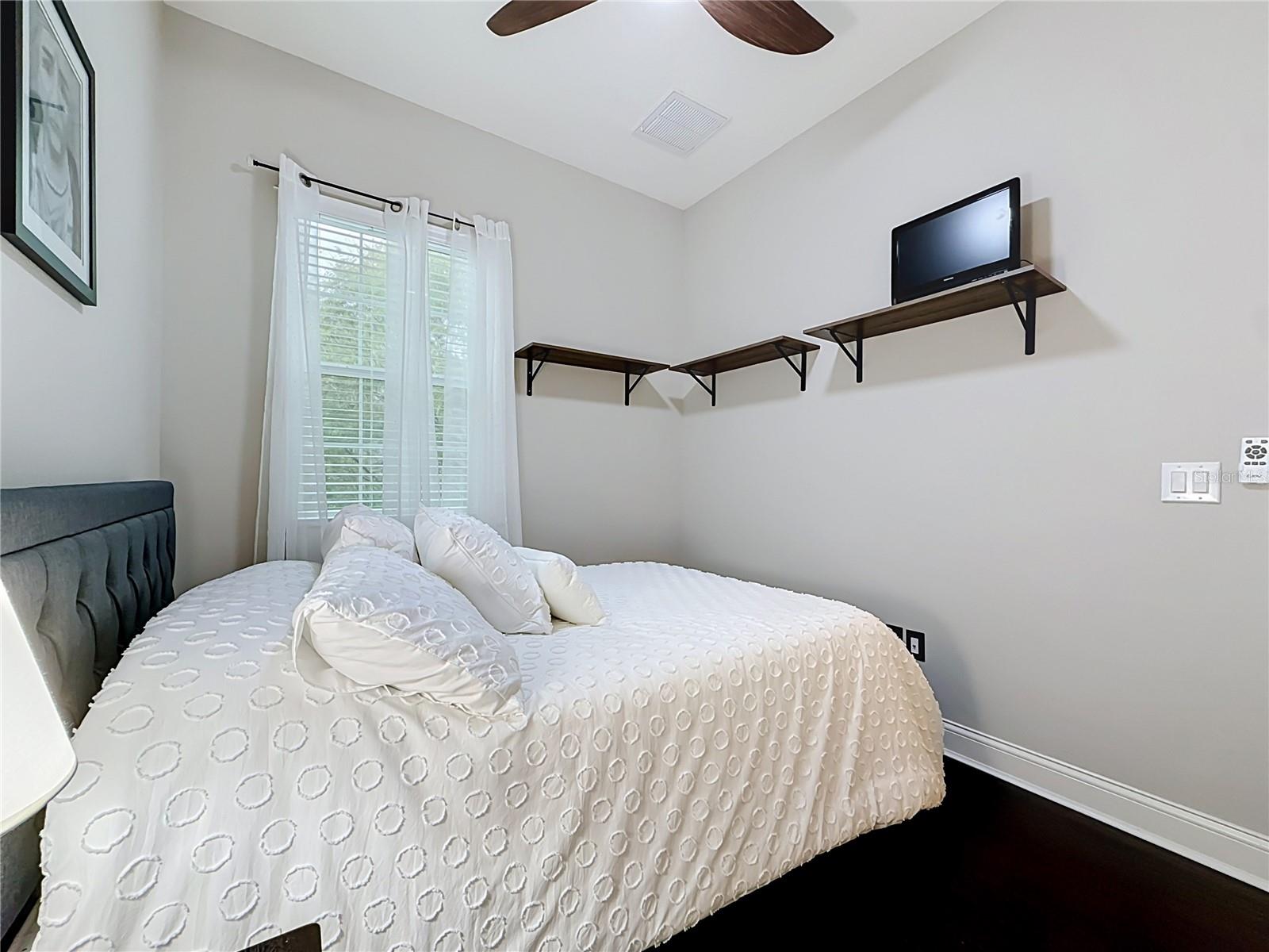 7211 101ST LN — photo 43