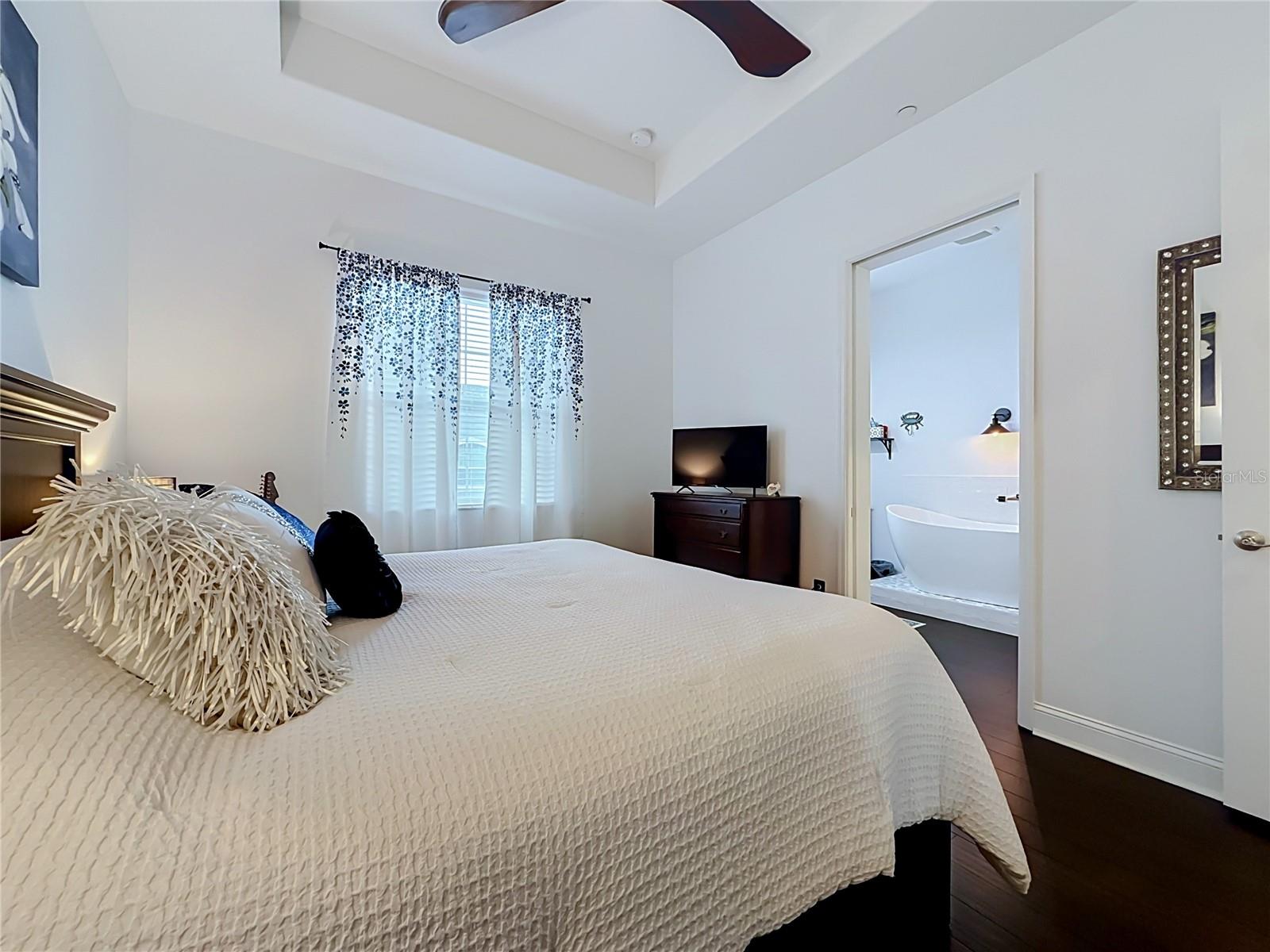 7211 101ST LN — photo 48