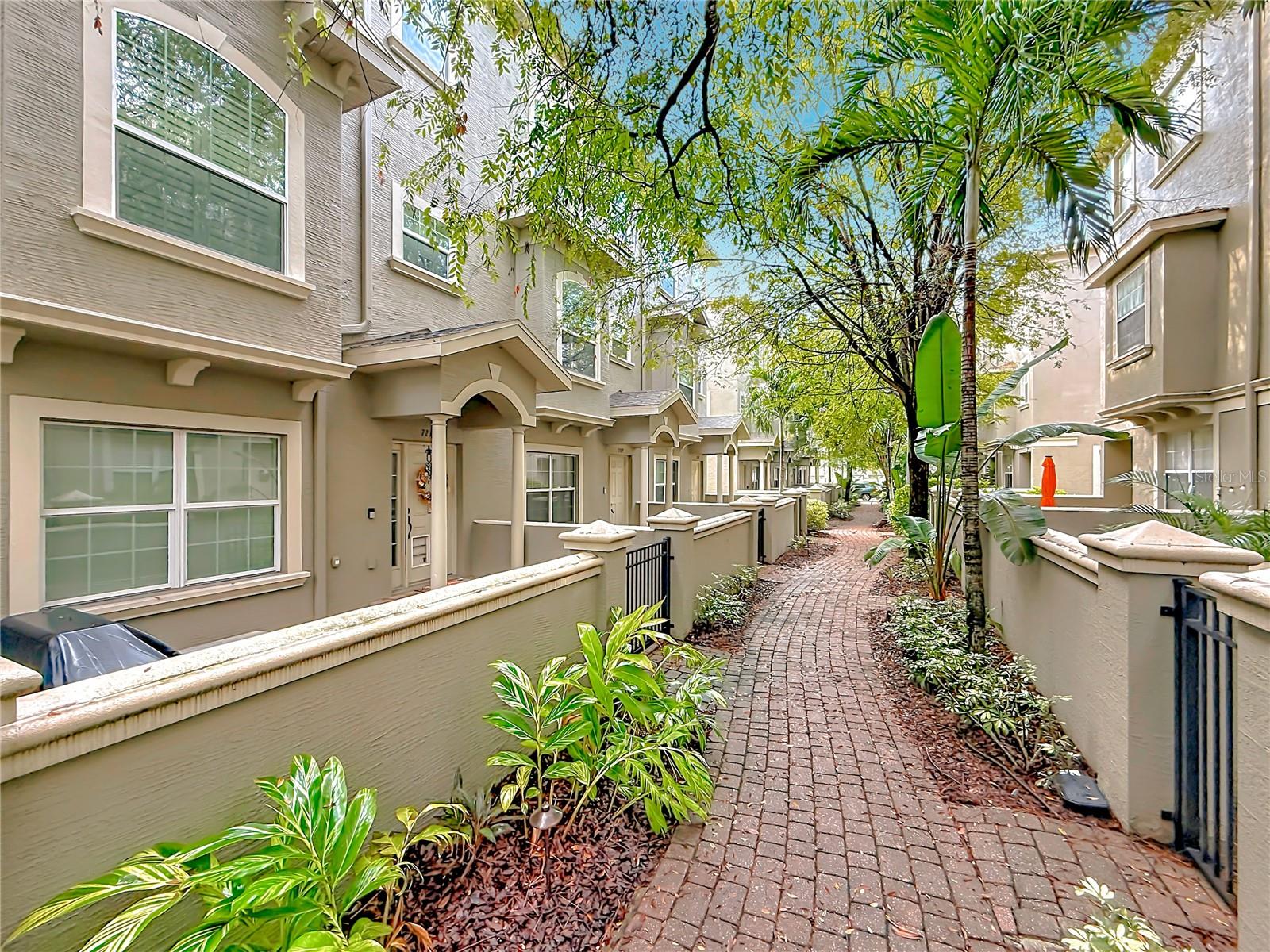 7211 101ST LN — photo 64