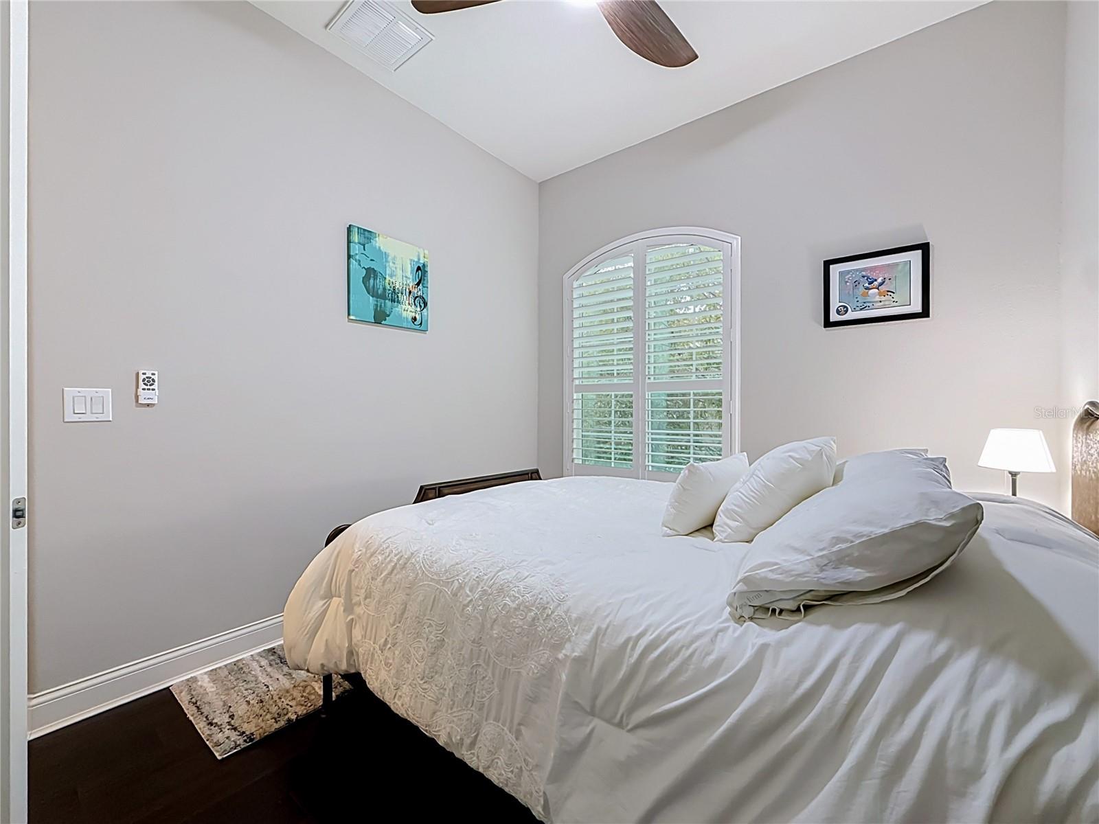 7211 101ST LN — photo 36
