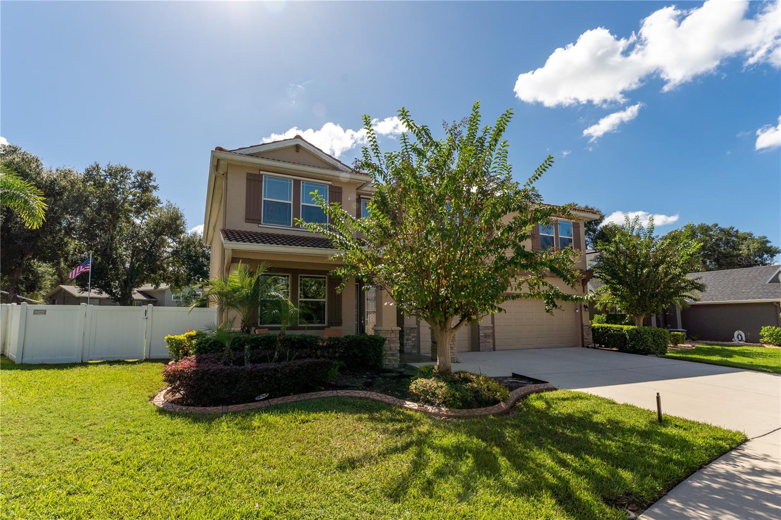 215 PARSONS WOODS DR — photo 11