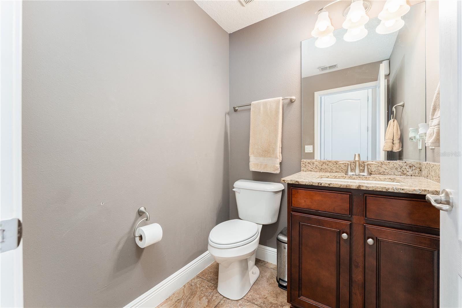 215 PARSONS WOODS DR — photo 32