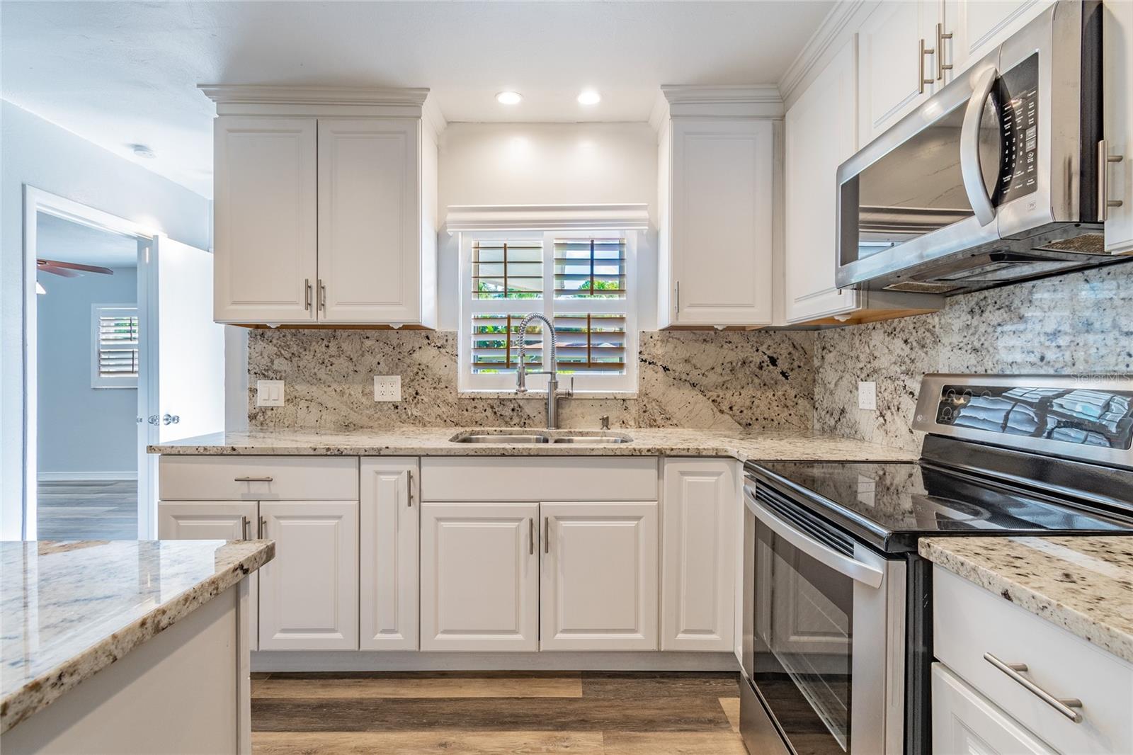 3141 W EUCLID AVE — photo 31