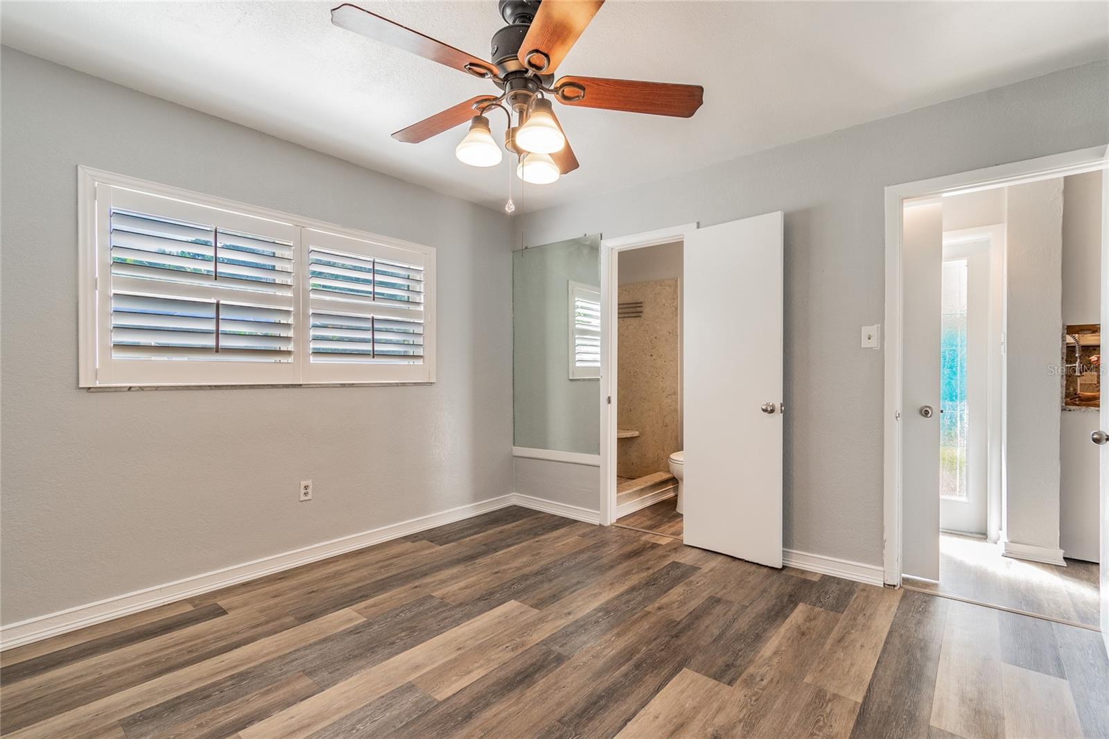 3141 W EUCLID AVE — photo 51