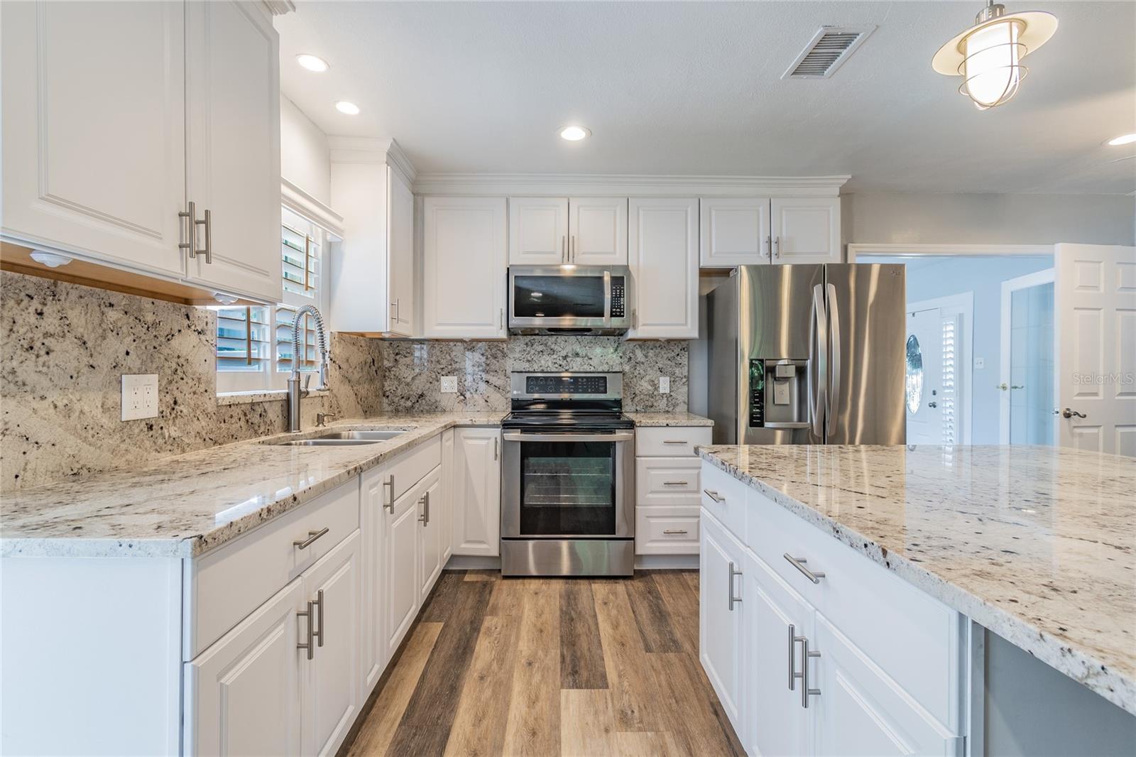 3141 W EUCLID AVE — photo 26