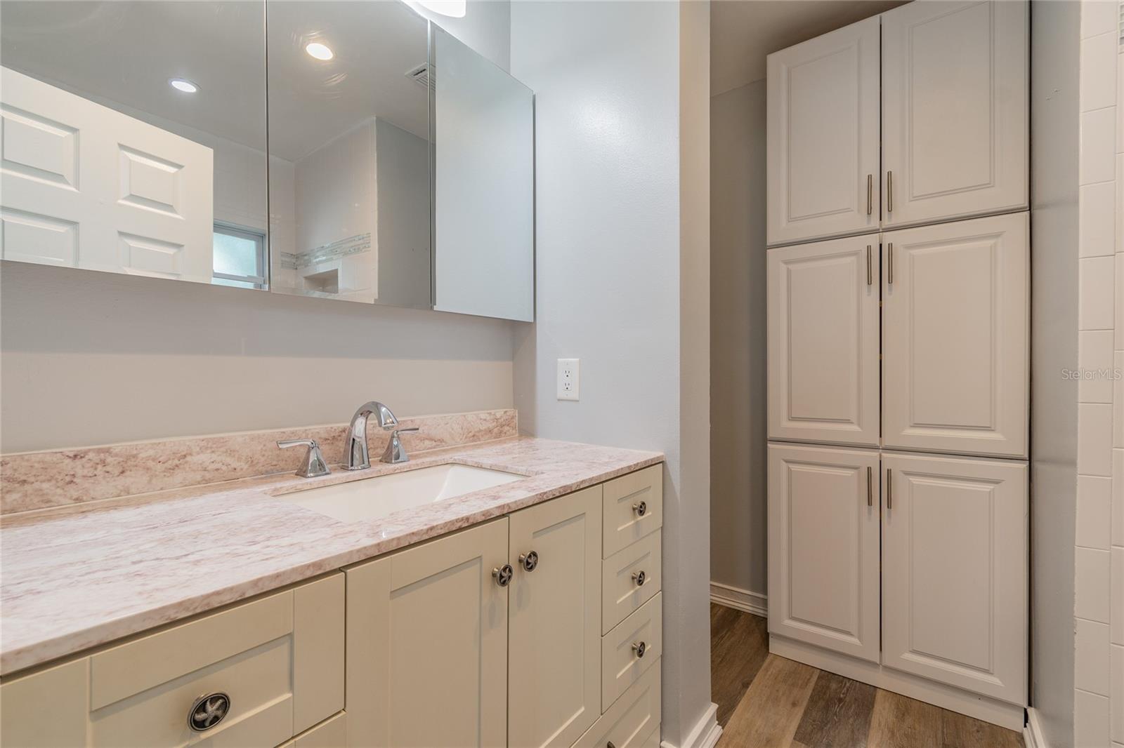 3141 W EUCLID AVE — photo 38