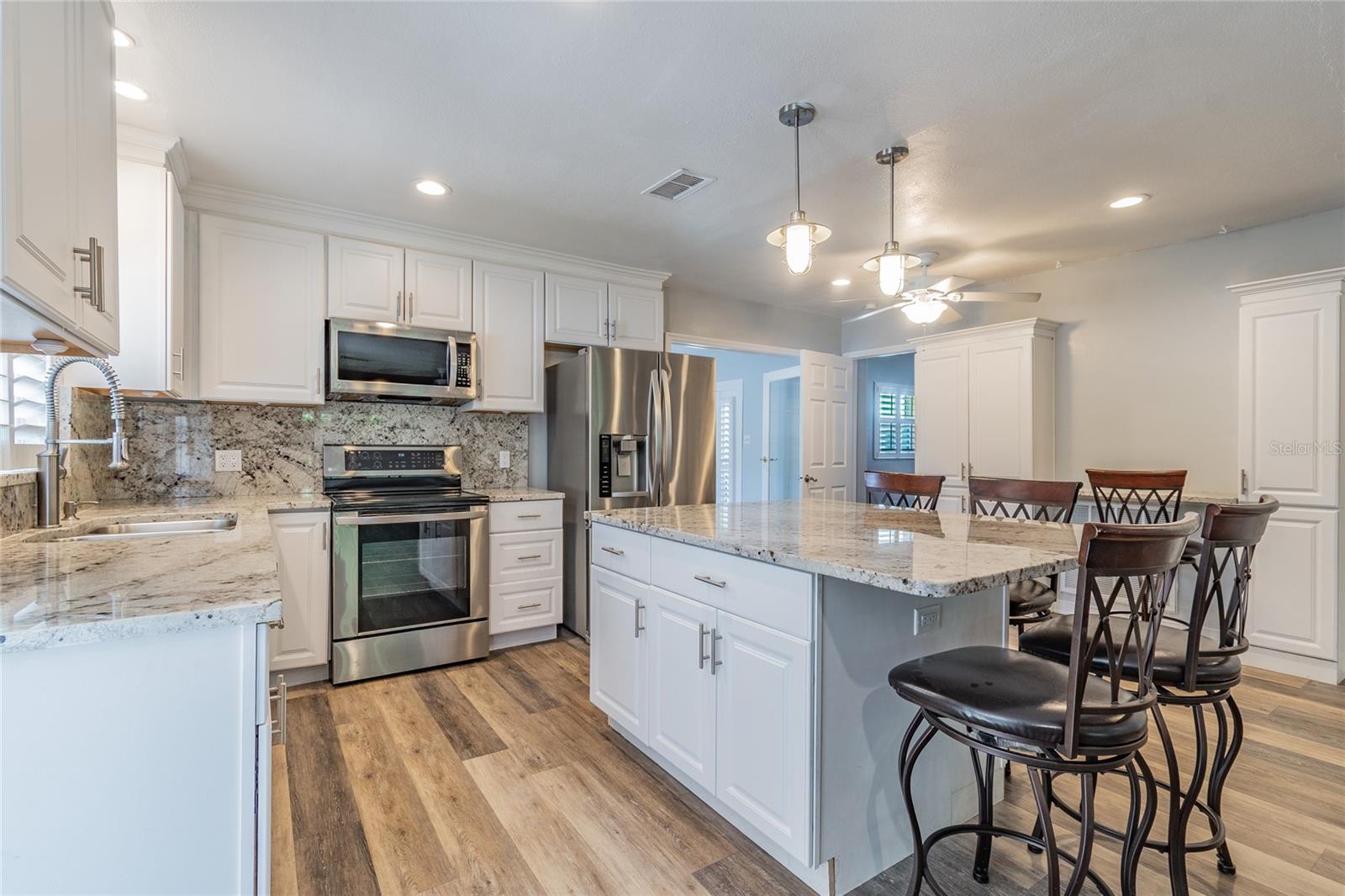 3141 W EUCLID AVE — photo 27