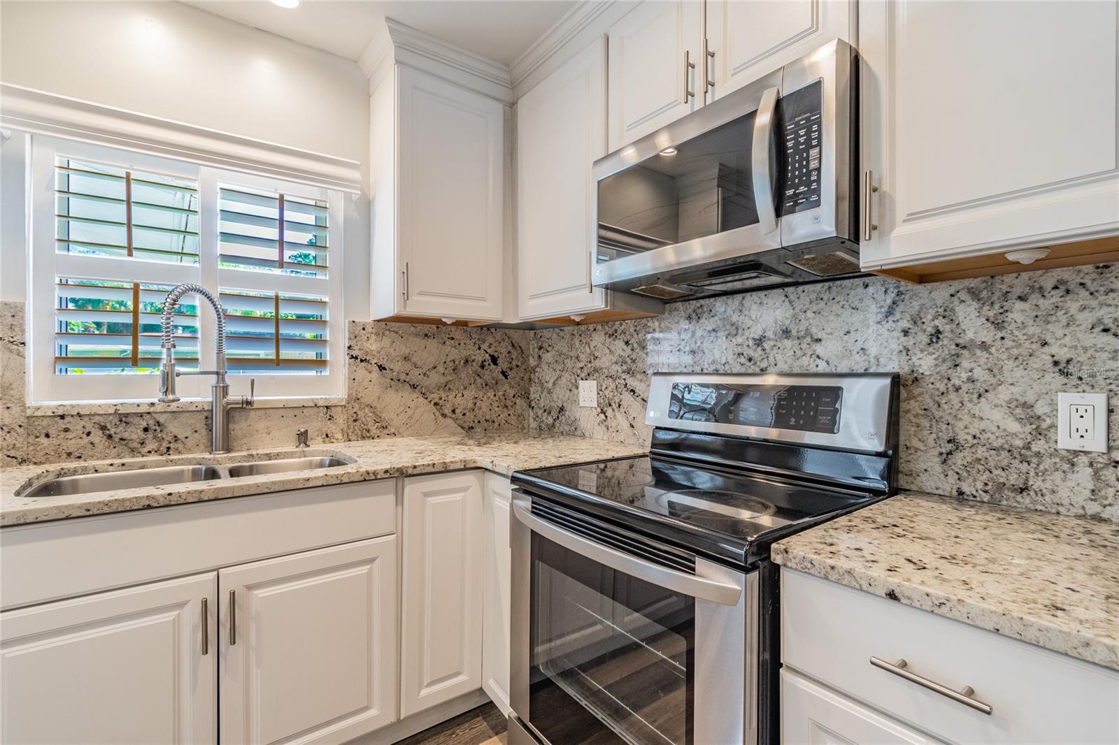 3141 W EUCLID AVE — photo 32