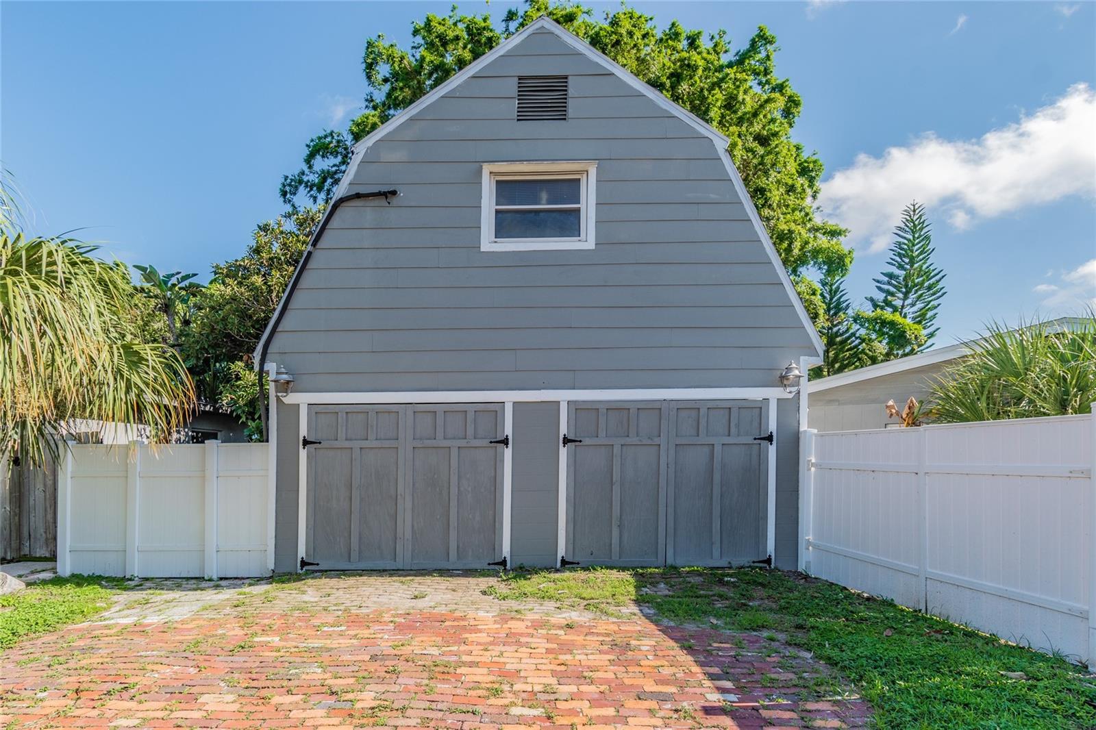 3141 W EUCLID AVE — photo 63