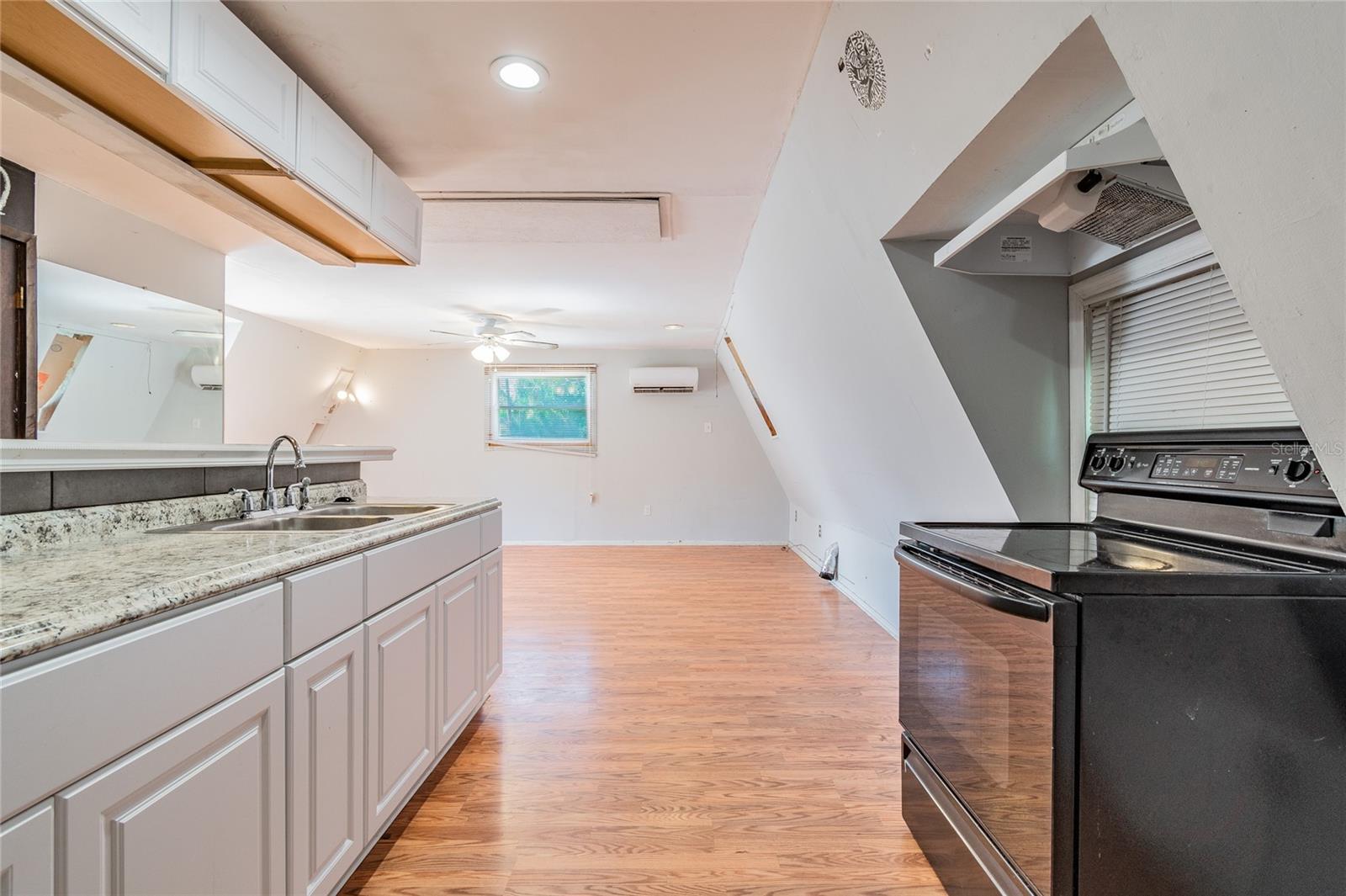 3141 W EUCLID AVE — photo 75