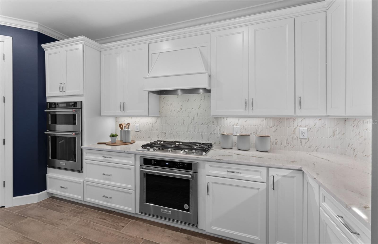 2580 WINDING CREEK TRL — photo 8