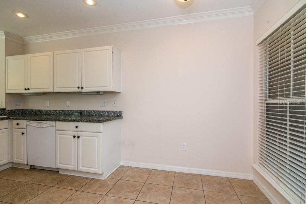 1177 SHIPWATCH CIR — photo 17