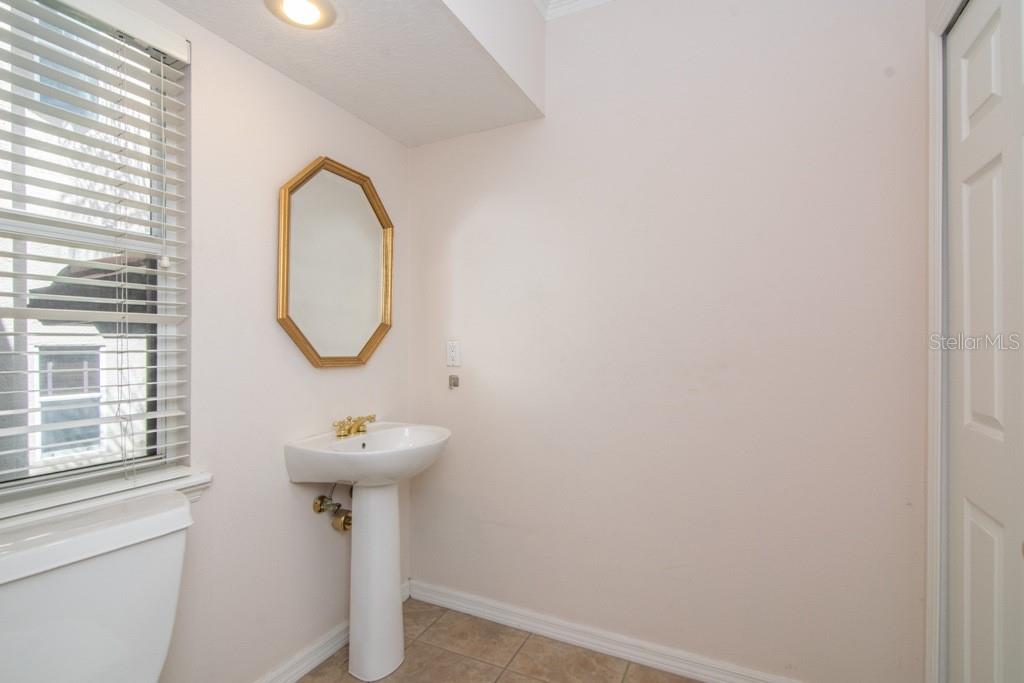 1177 SHIPWATCH CIR — photo 26