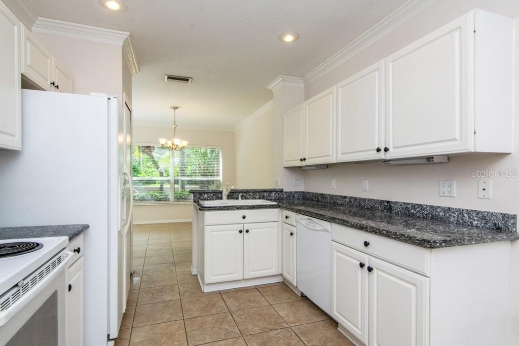 1177 SHIPWATCH CIR — photo 16