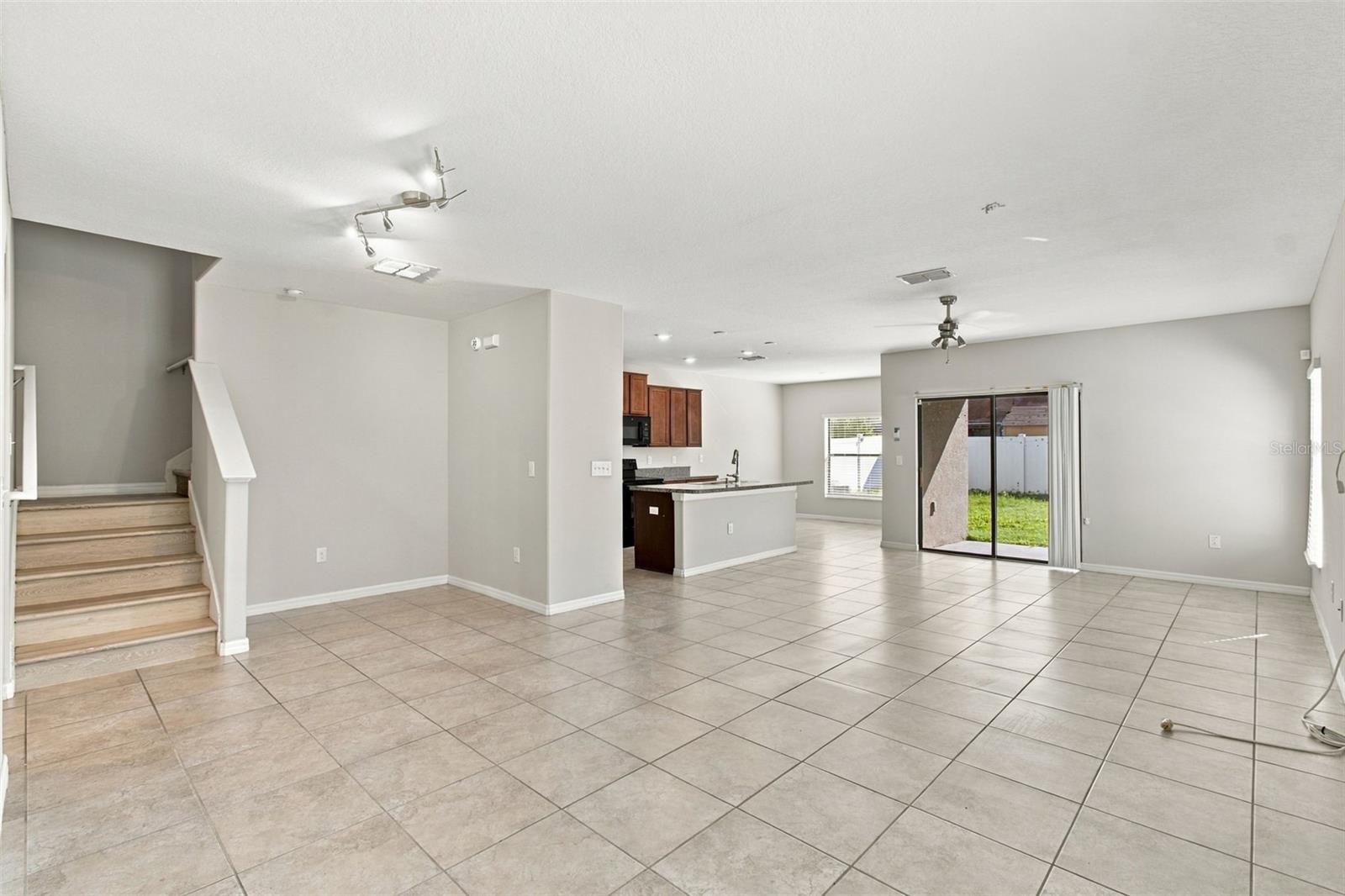 4110 CAT MINT ST — photo 4
