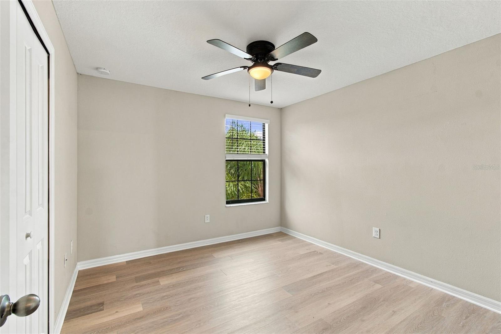 4110 CAT MINT ST — photo 17