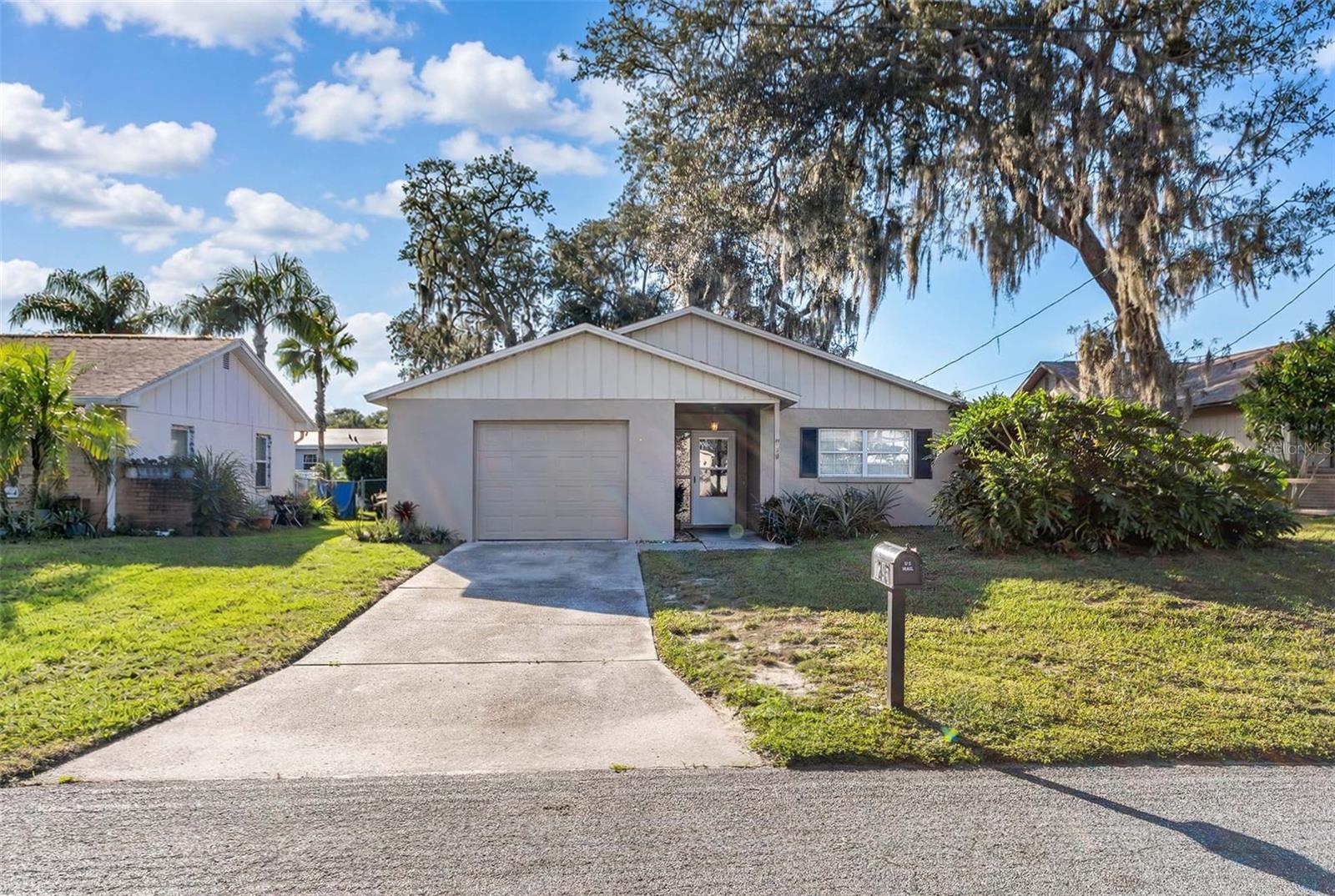 7245 KNOLL DR — photo 30