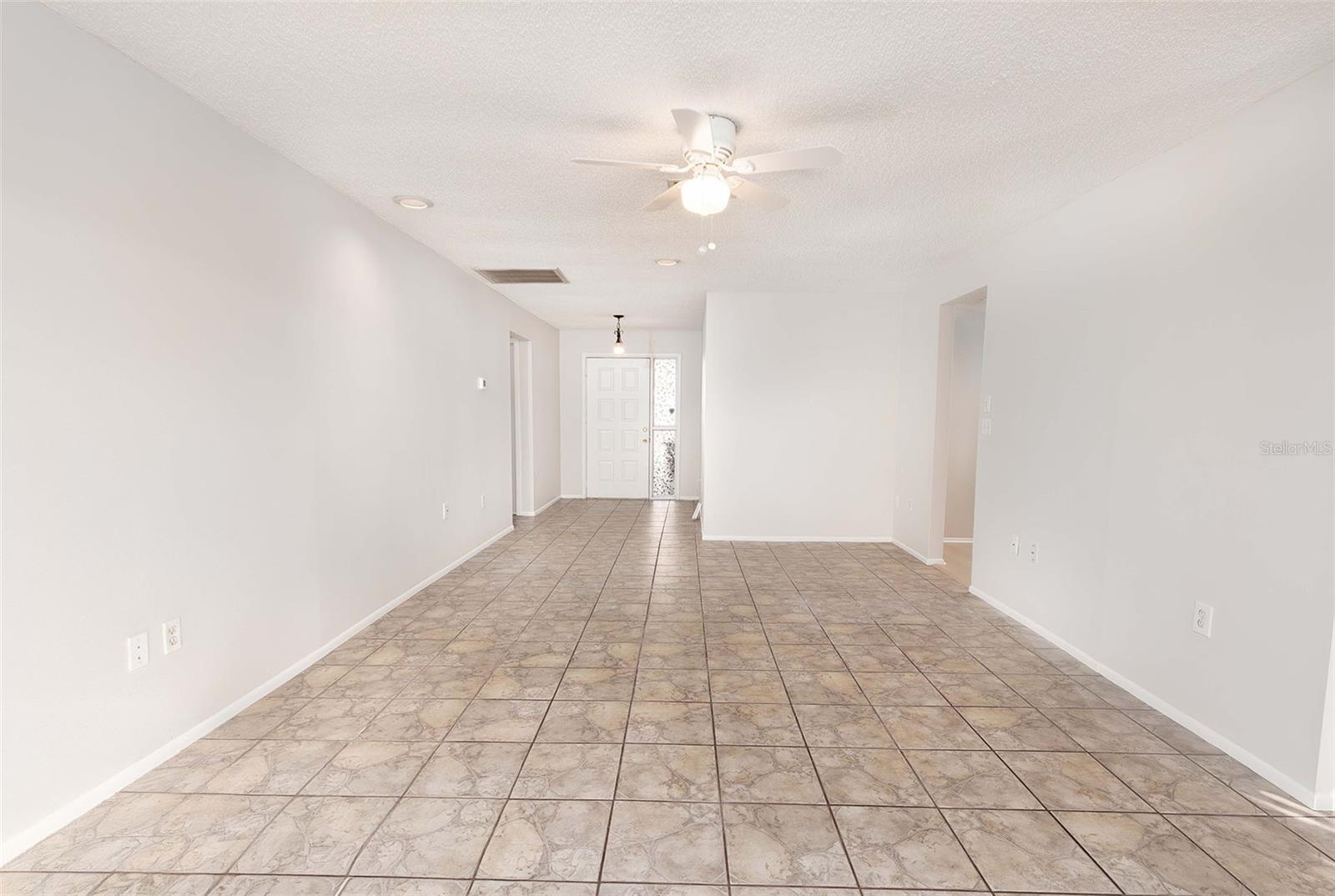 7245 KNOLL DR — photo 4