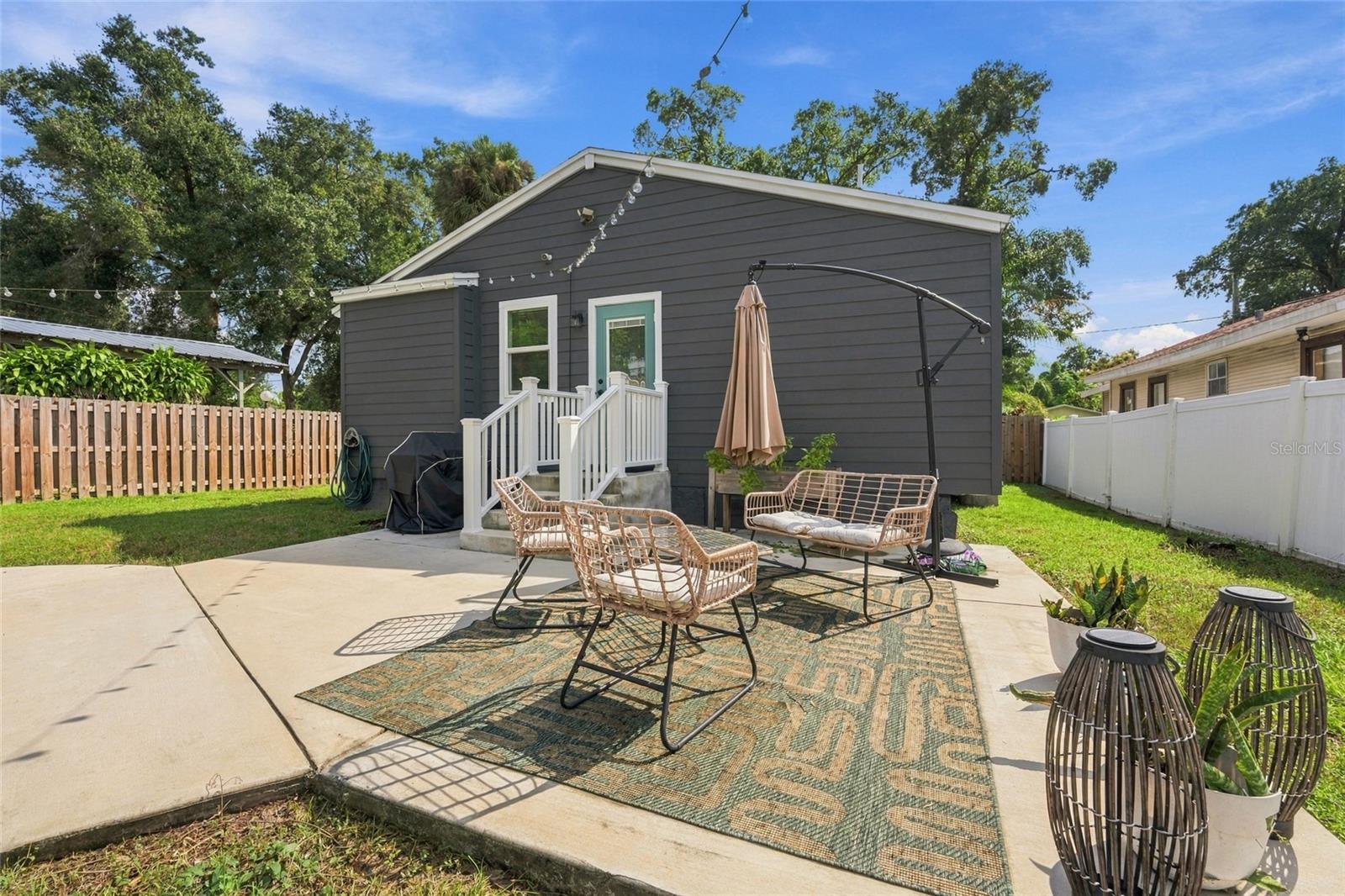 412 E HAMILTON AVE — photo 41