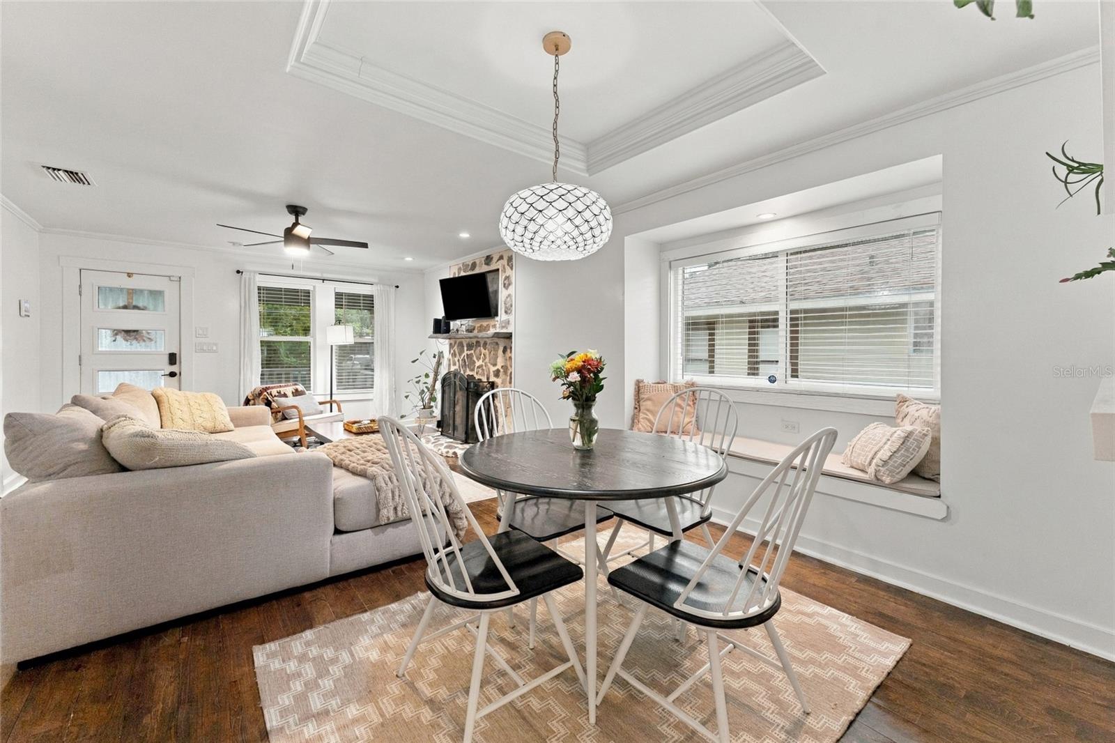 412 E HAMILTON AVE — photo 10
