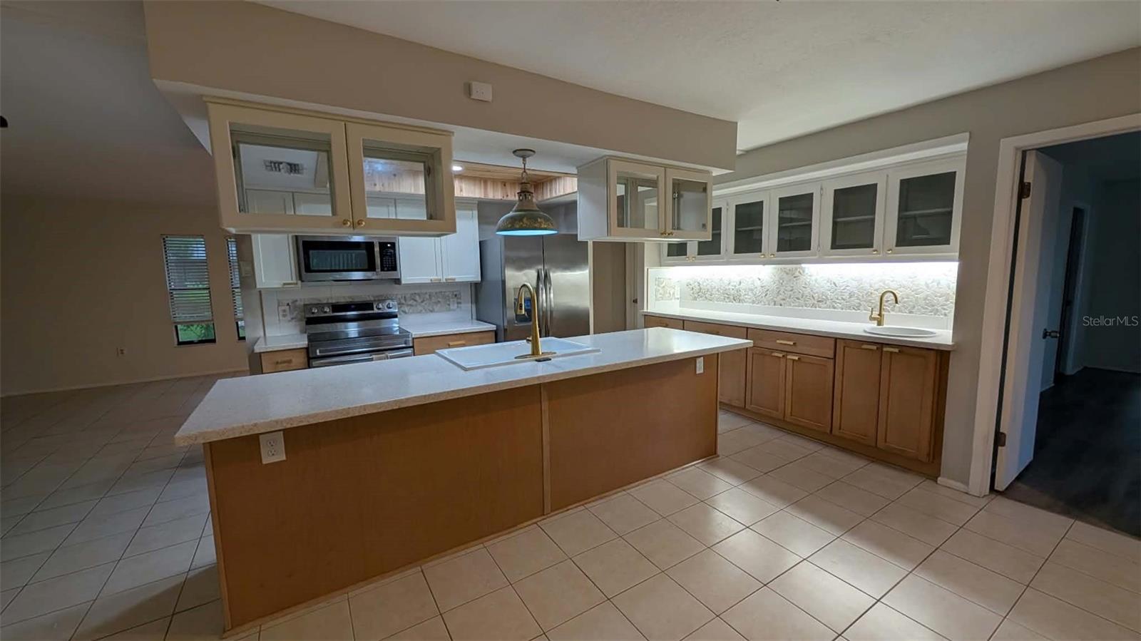 12408 GOLDEN OAK CIR — photo 4