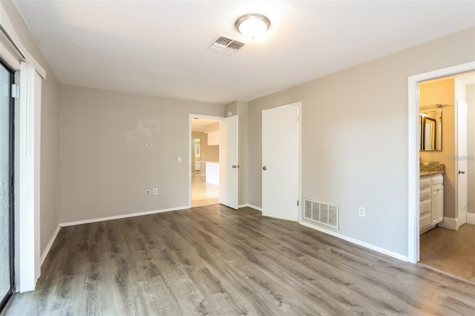 12408 GOLDEN OAK CIR — photo 58