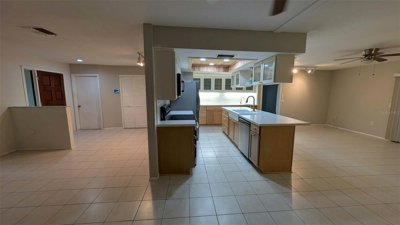 12408 GOLDEN OAK CIR — photo 49