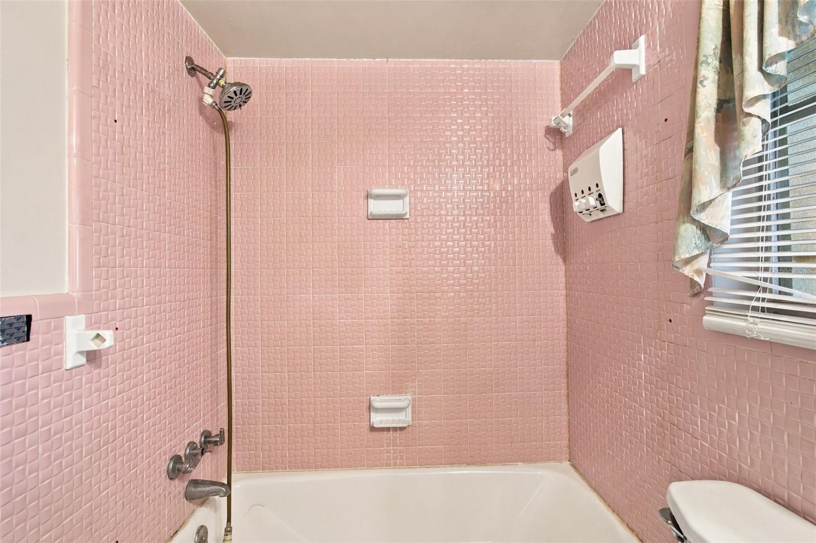 1504 NURSERY RD — photo 8
