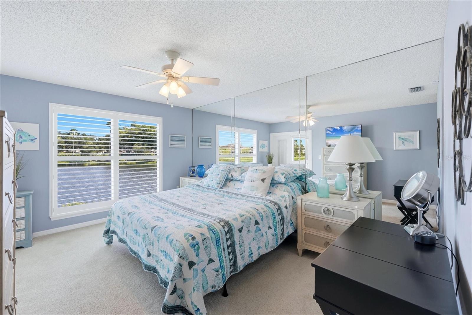 877 AUDUBON DR — photo 15