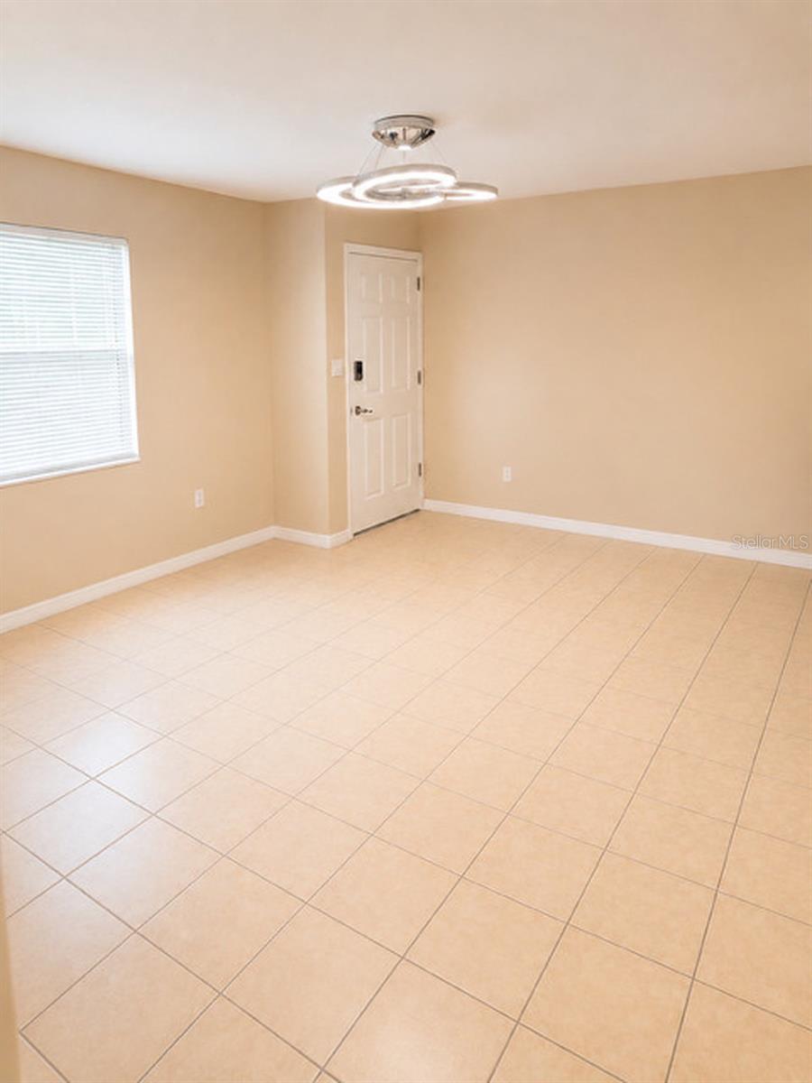 3052 PARK LN — photo 24