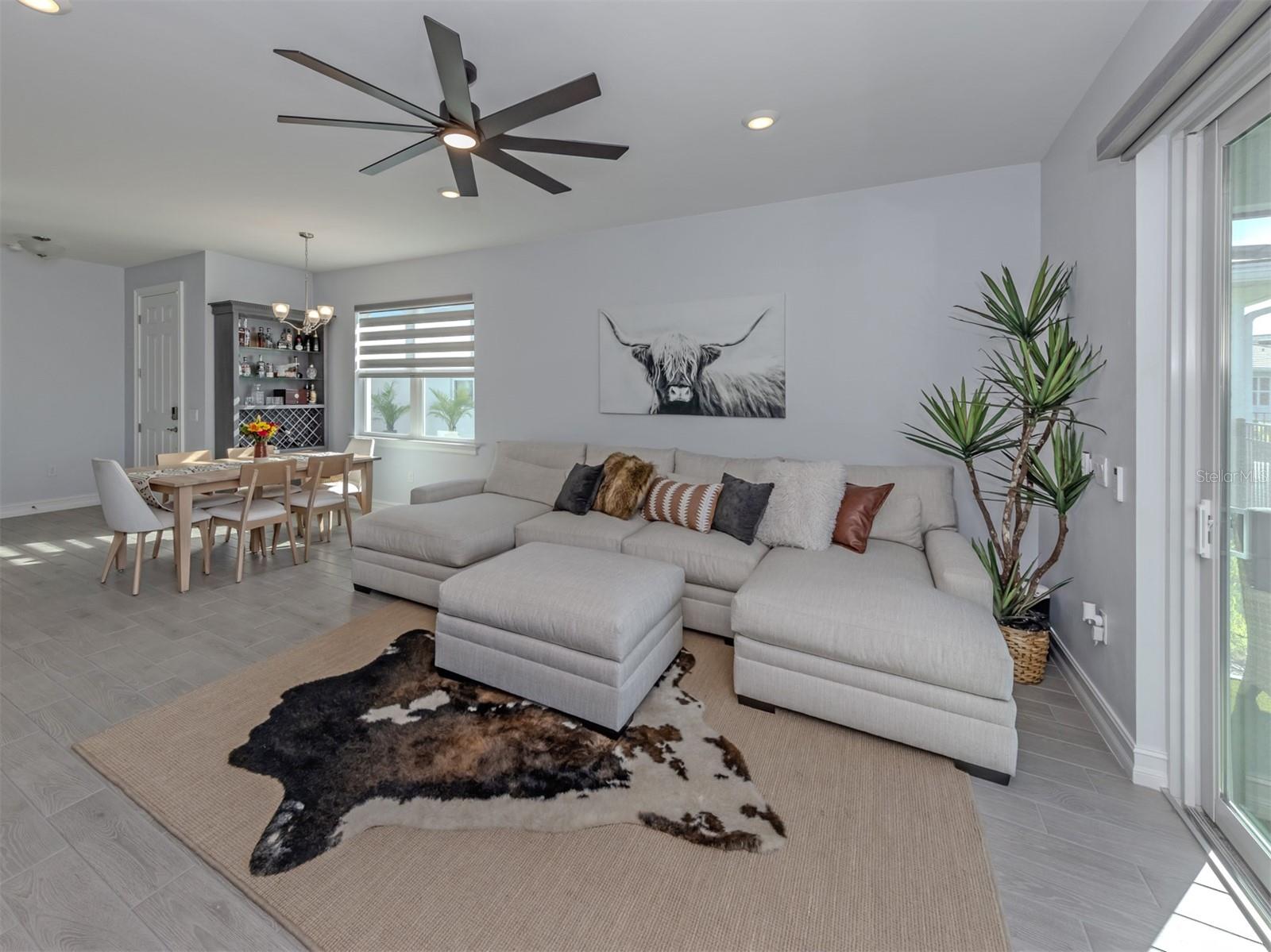 785 IBIZA LOOP — photo 4