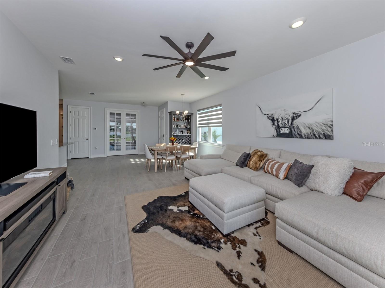 785 IBIZA LOOP — photo 9