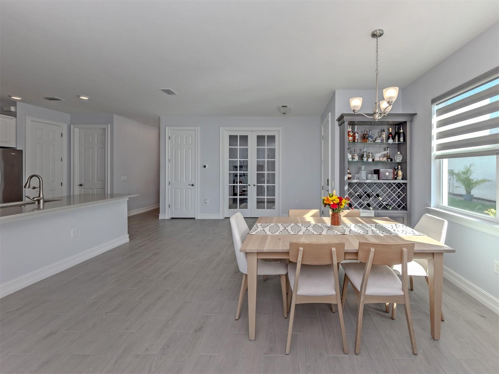 785 IBIZA LOOP — photo 5