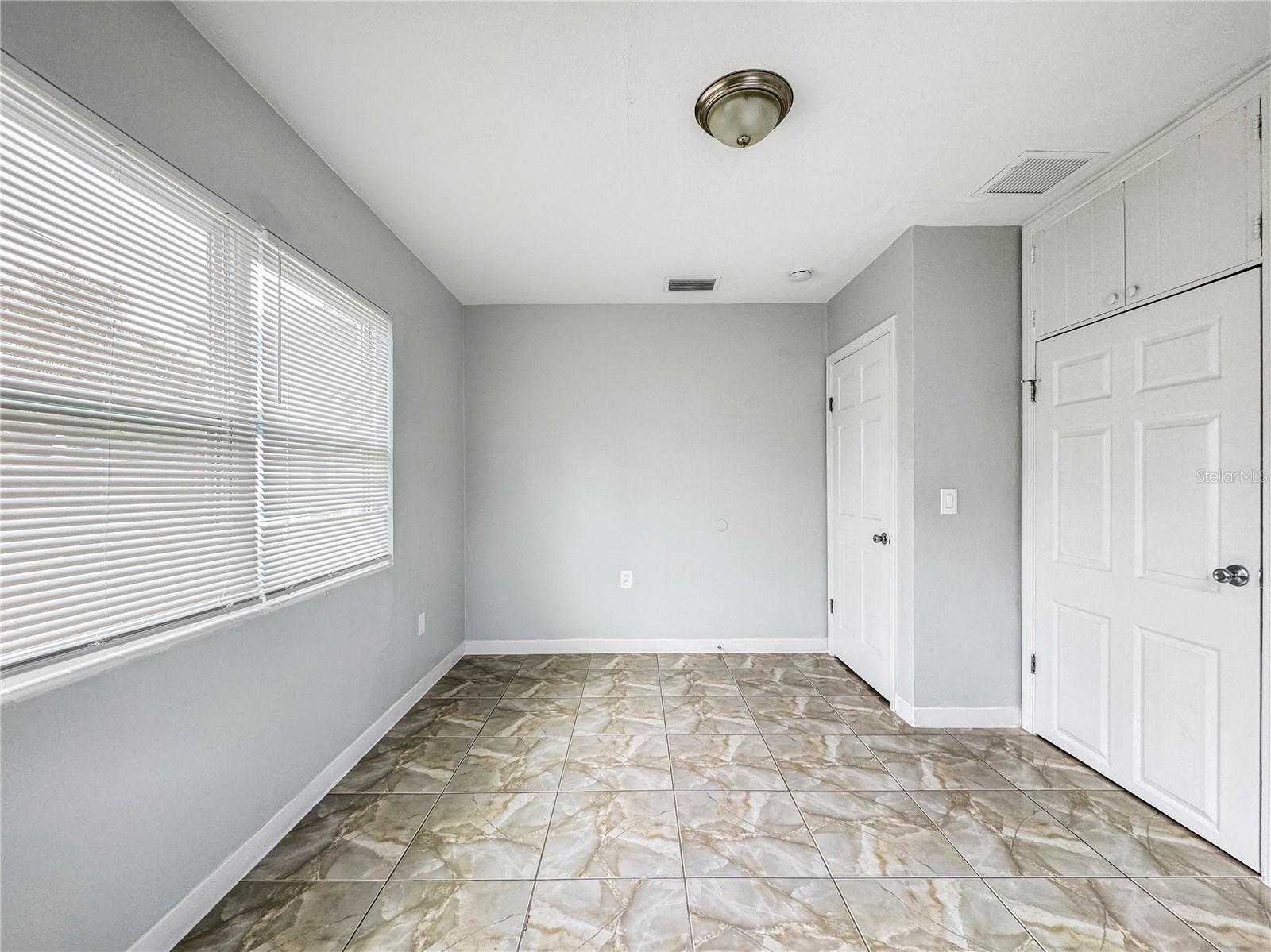 5809 MICHIGAN AVE — photo 9