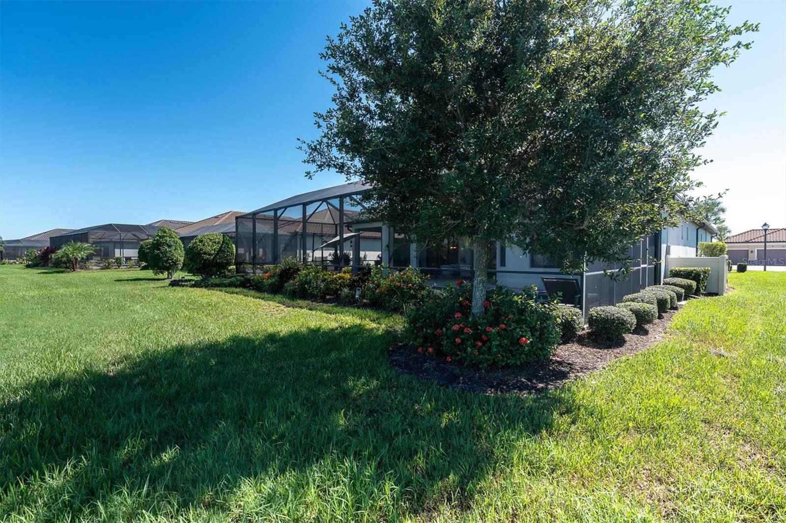 11149 EGERIA DR — photo 41