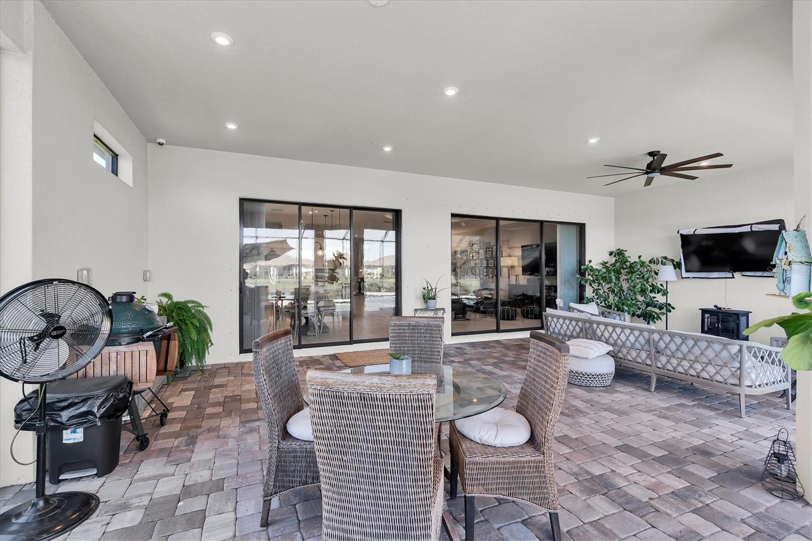 11149 EGERIA DR — photo 37