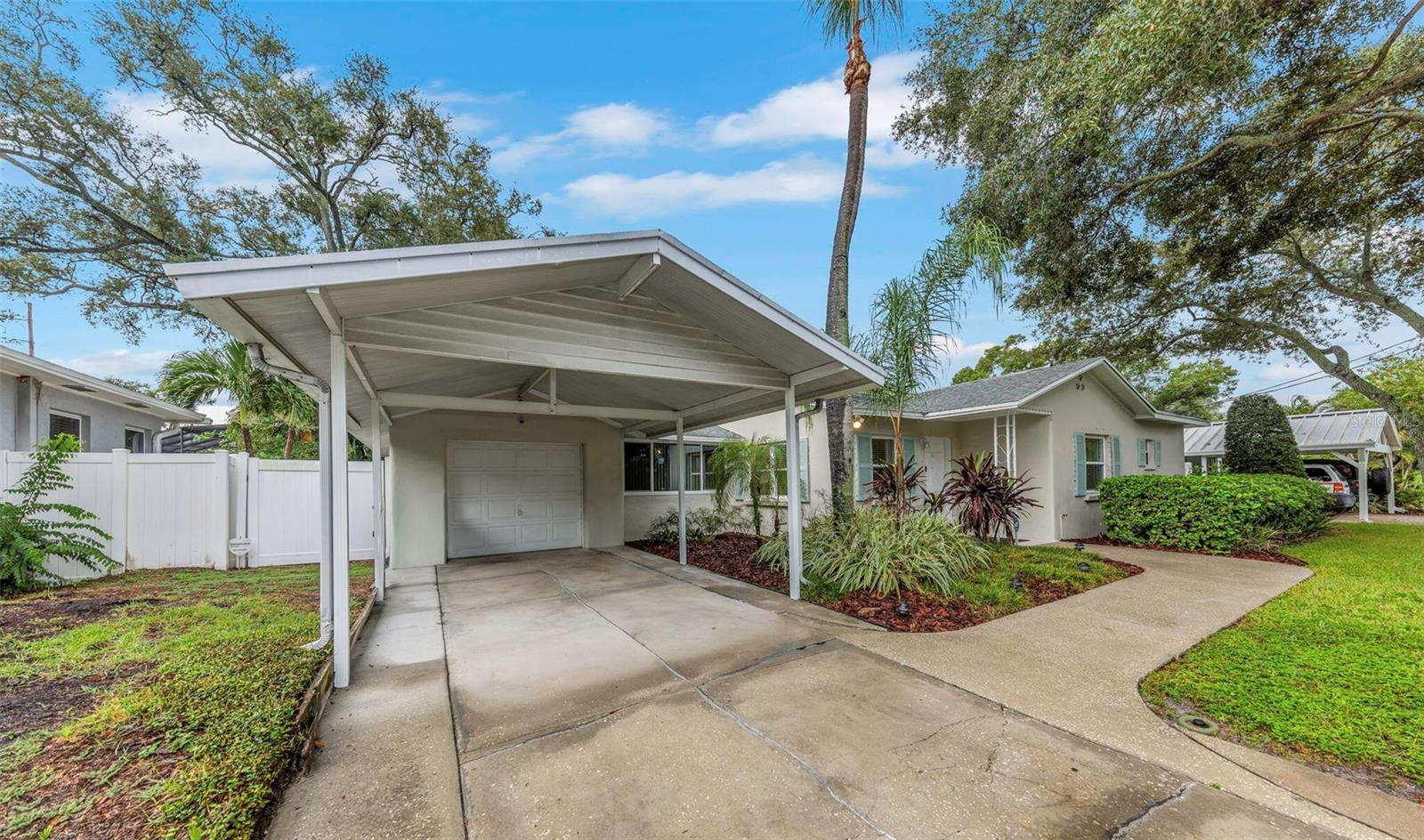 4204 W PALMIRA AVE — photo 3