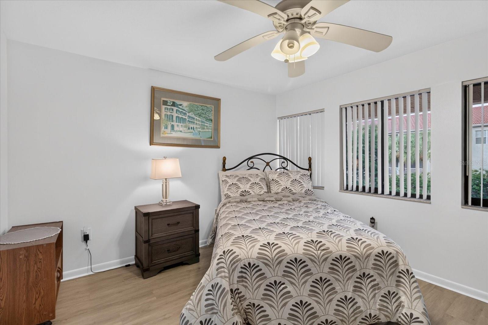1800 MARINER DR #4 — photo 25