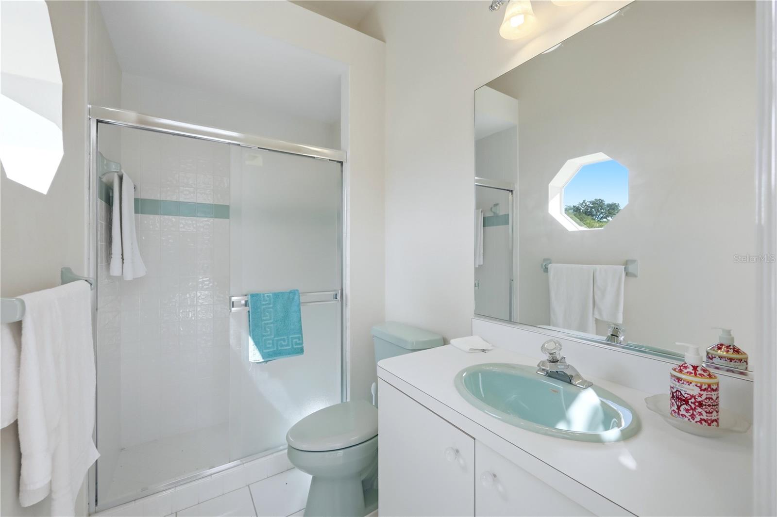 7502 EATON CT — photo 37