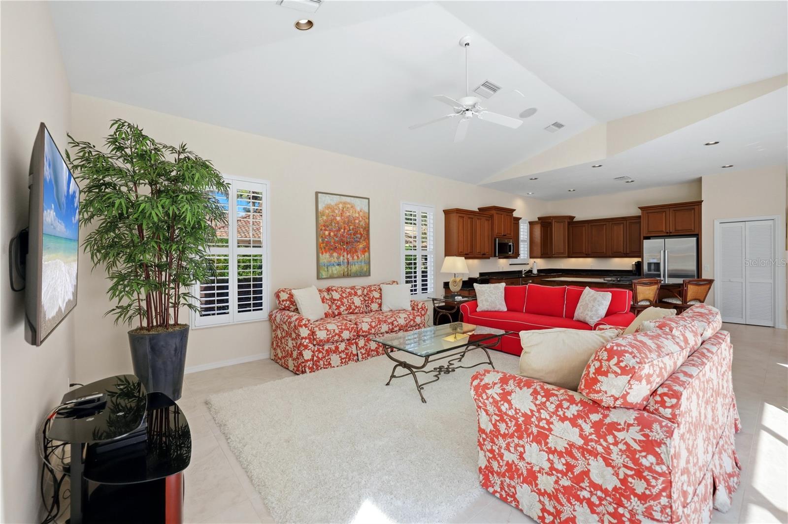 7502 EATON CT — photo 13