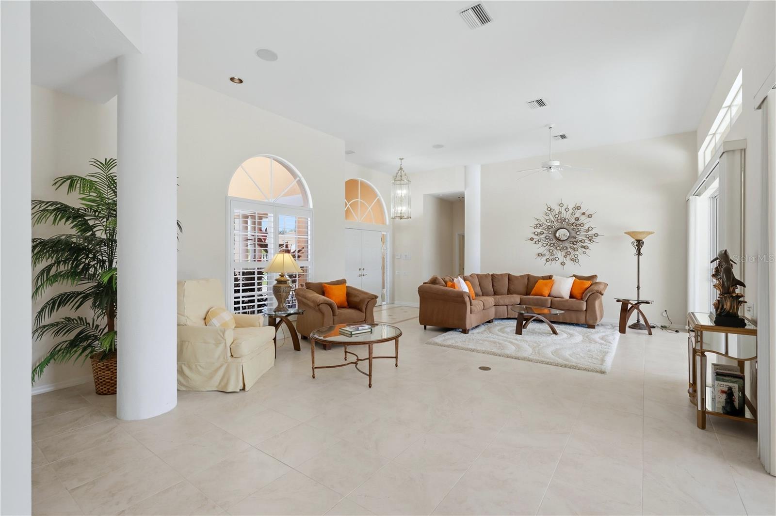 7502 EATON CT — photo 3