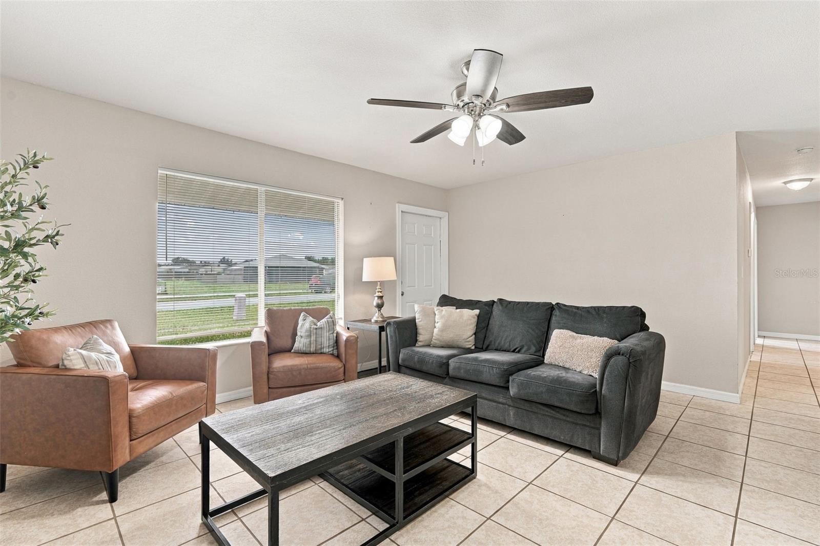 2555 PAN AMERICAN BLVD — photo 12
