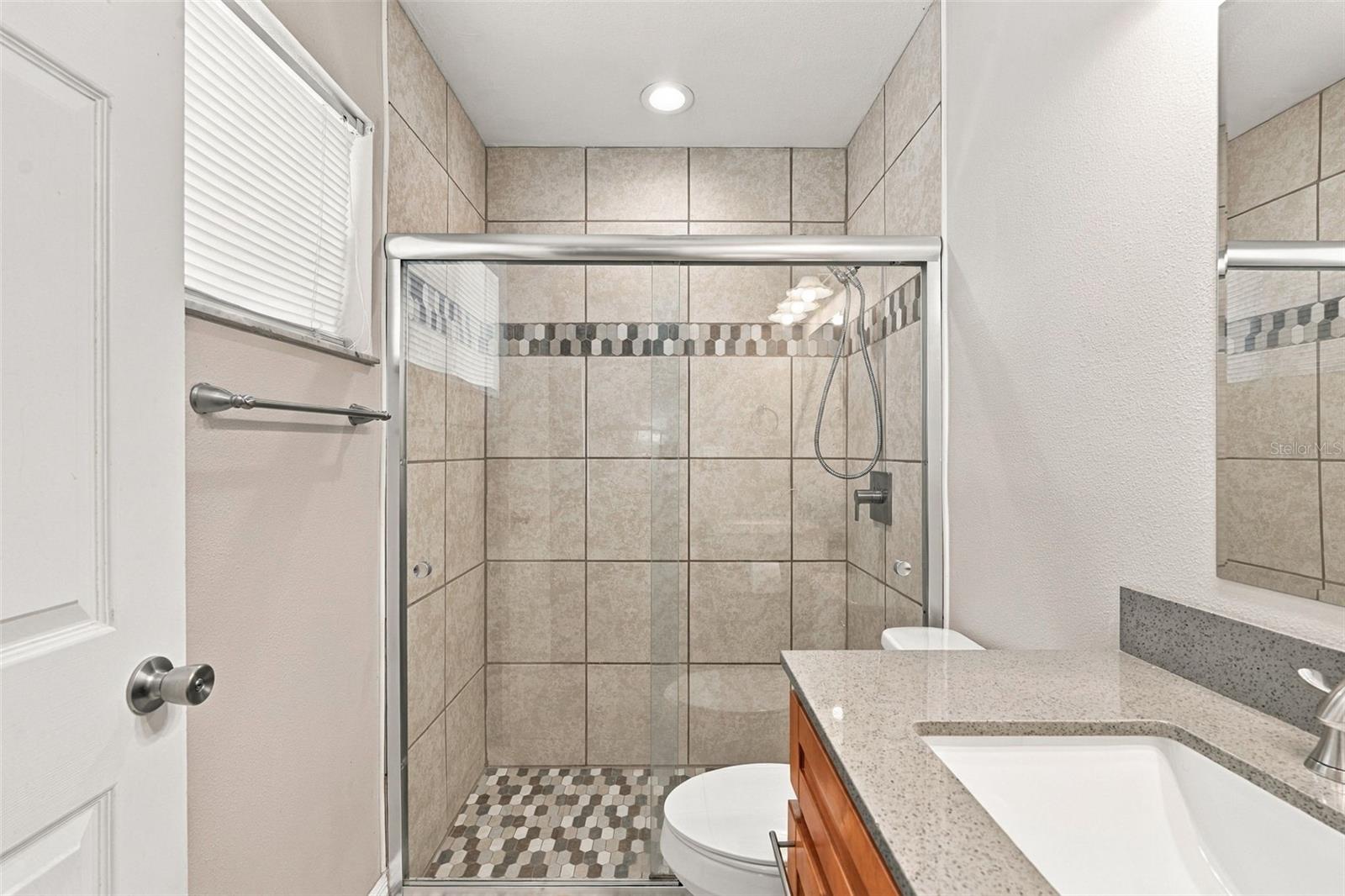 2555 PAN AMERICAN BLVD — photo 32