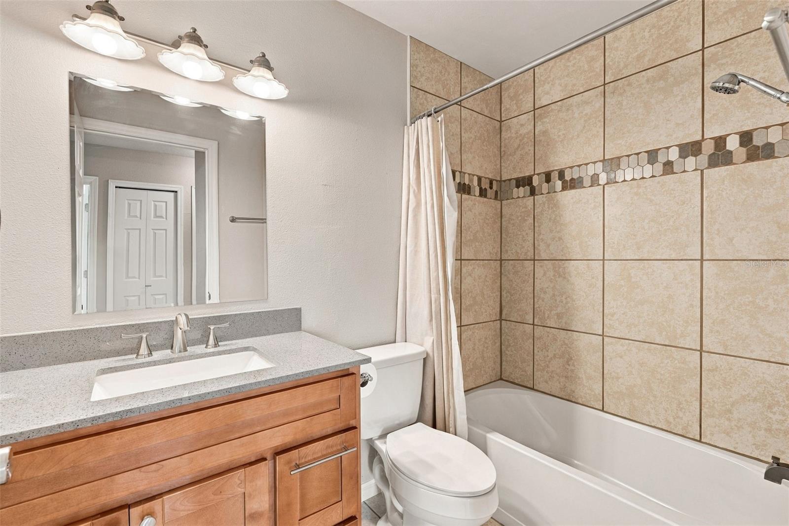 2555 PAN AMERICAN BLVD — photo 27
