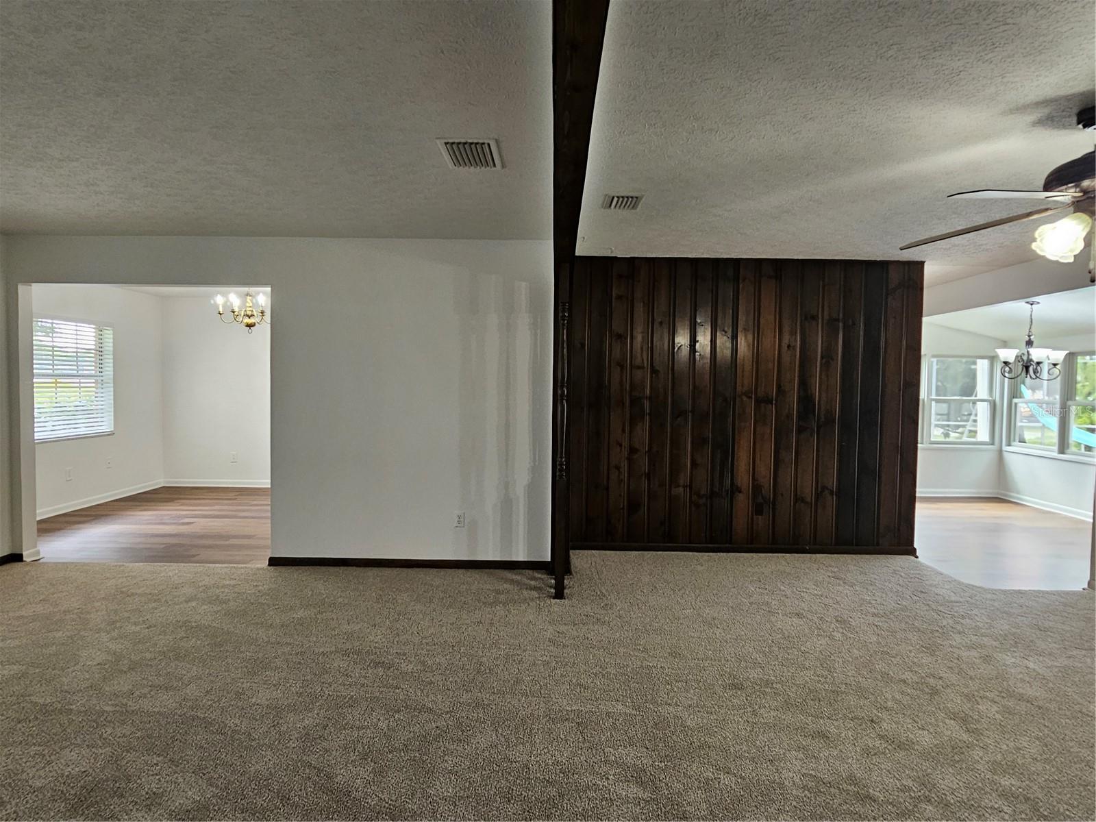 1302 RUSTLEWOOD DR — photo 6