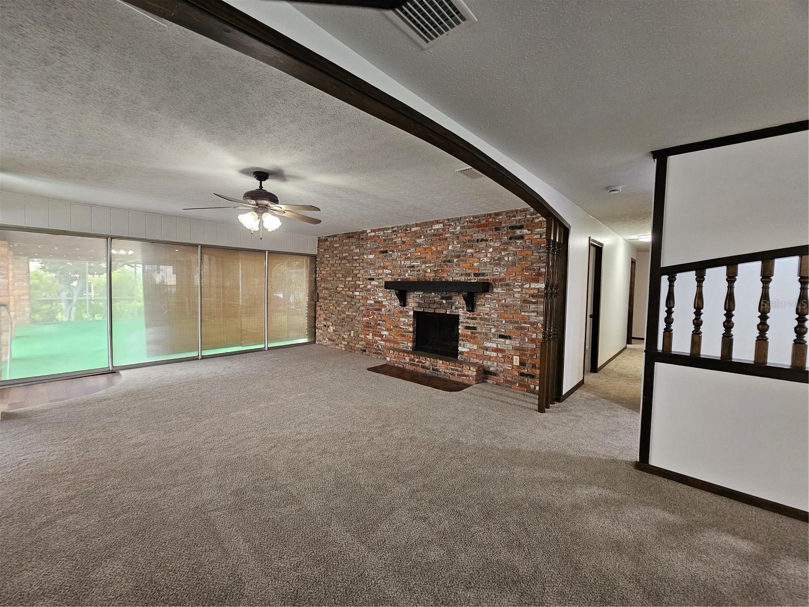 1302 RUSTLEWOOD DR — photo 3