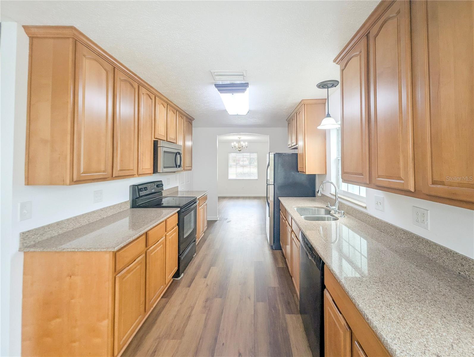 1302 RUSTLEWOOD DR — photo 7