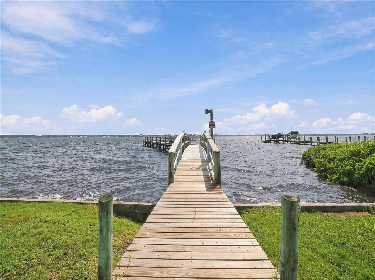 71 ISLAND CT — photo 22