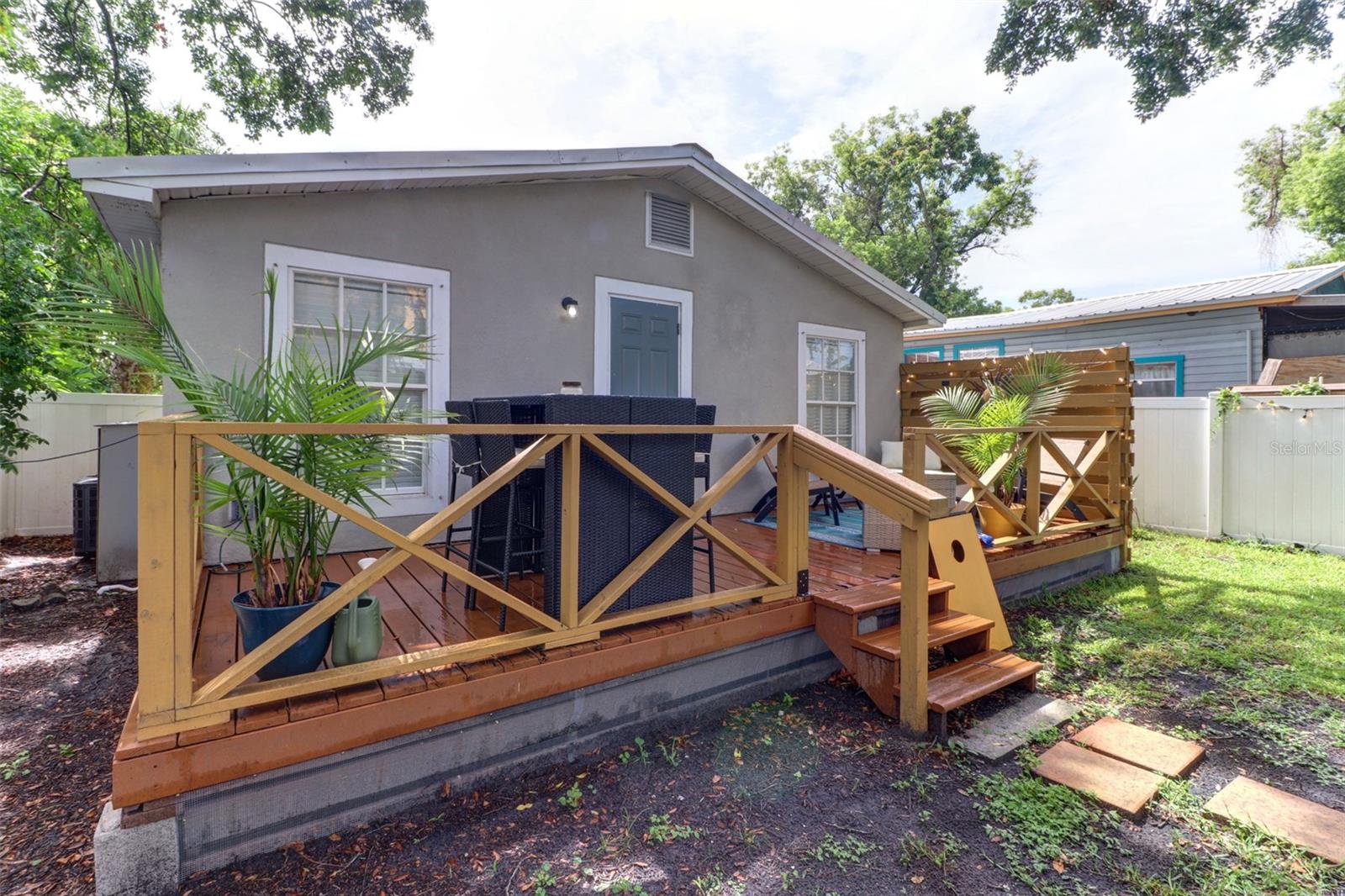 7018 N CENTRAL AVE — photo 42